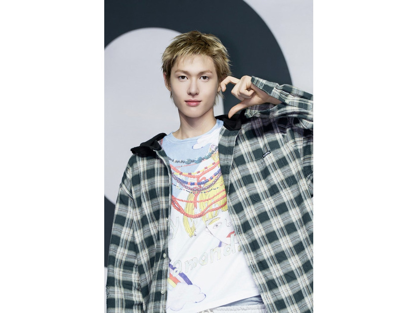MARTIN（マーティン）（P）＆（C）BIGHIT MUSIC