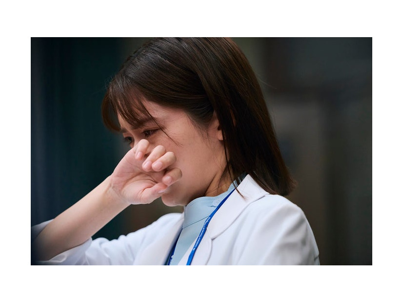 小芝風花「19番目のカルテ」第6話（C）TBSスパークル／TBS（撮影：加藤春日）