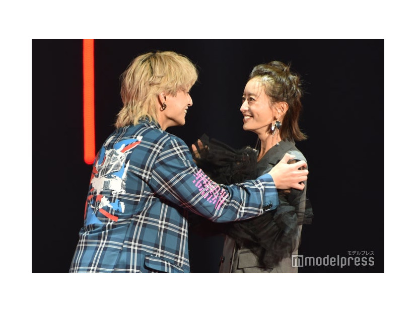 白濱亜嵐、松本まりか（C）モデルプレス
