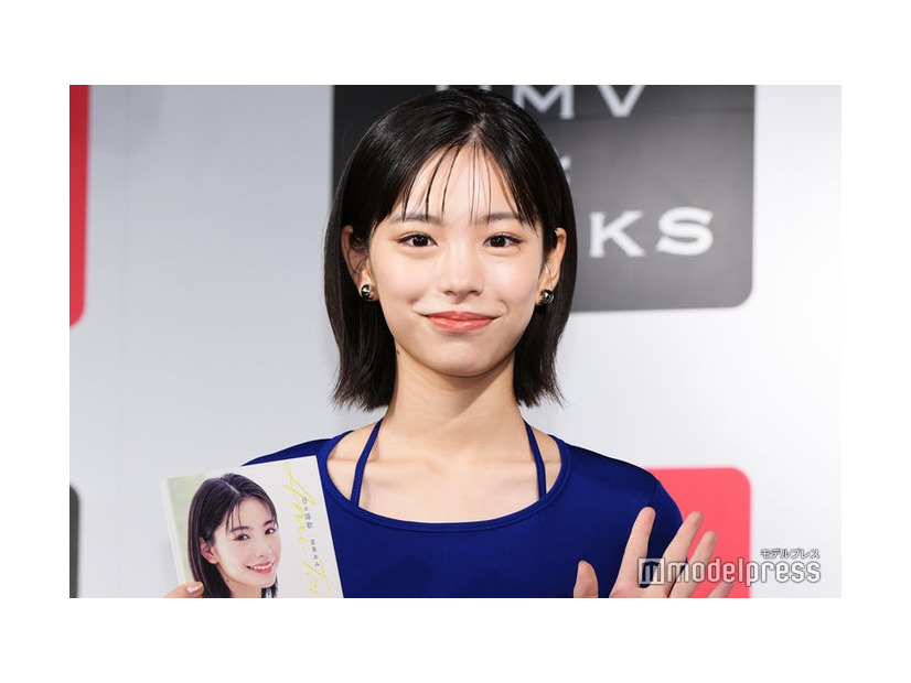 「日々謳歌」発売記念メディア取材会に出席した當真あみ（C）モデルプレス