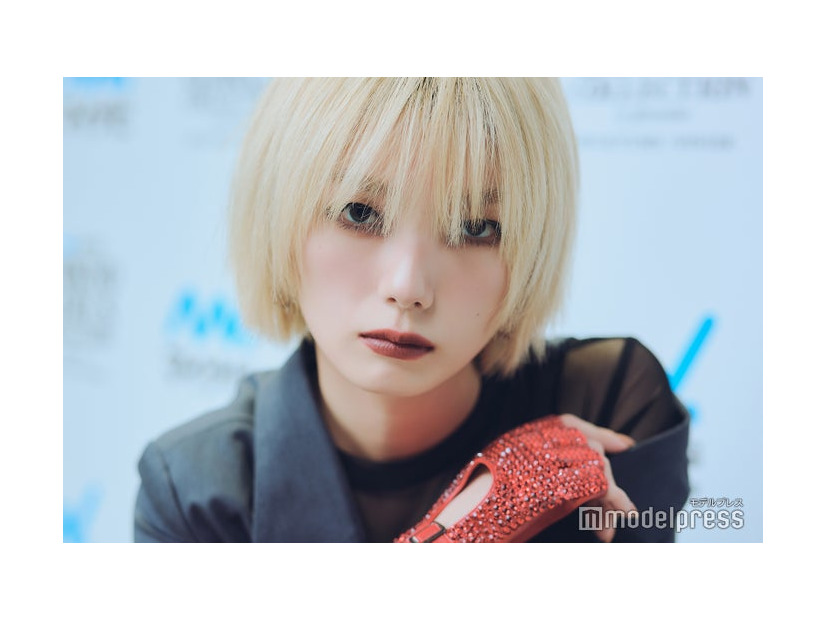 モデルプレスのインタビューに応じた藤吉夏鈴（C）モデルプレス