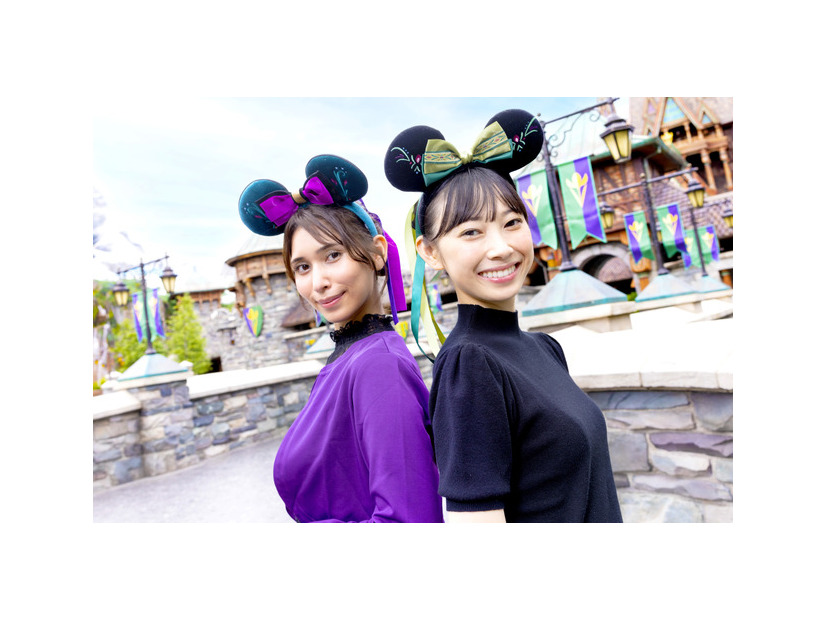 東京ディズニーシー「ファンタジースプリングス」の世界観あふれる新グッズが登場！みんなで着られるパーカーやマフラーも