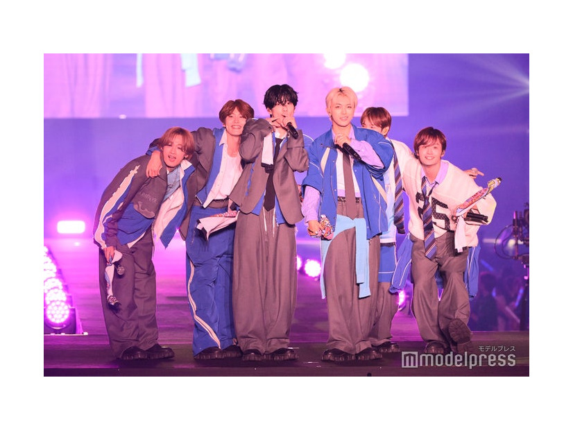 DXTEEN（C）モデルプレス