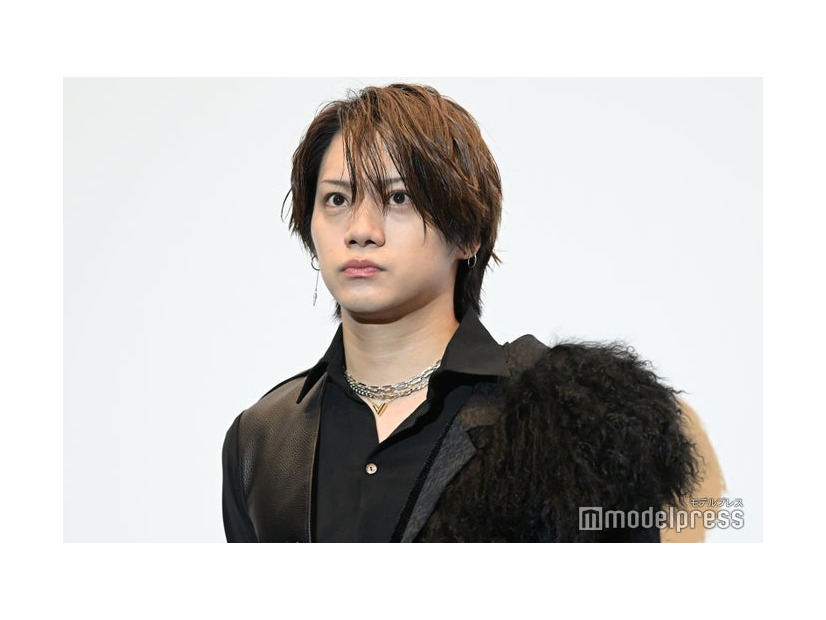 佐藤流司（C）モデルプレス