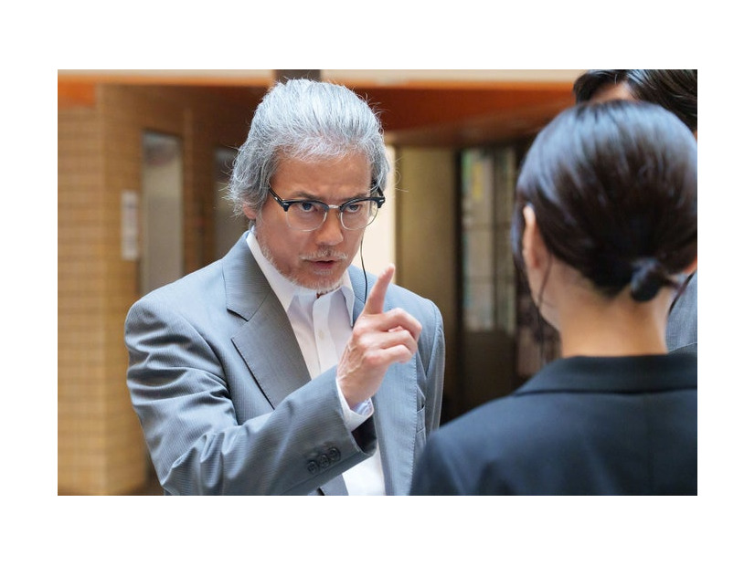 唐沢寿明「コーチ」第1話（C）「コーチ」製作委員会