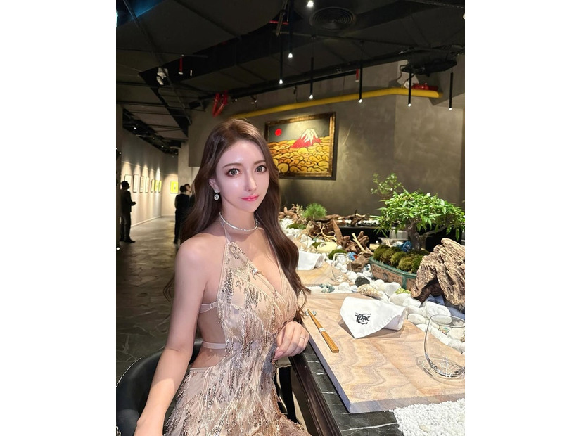 吉川ちかInstagramより