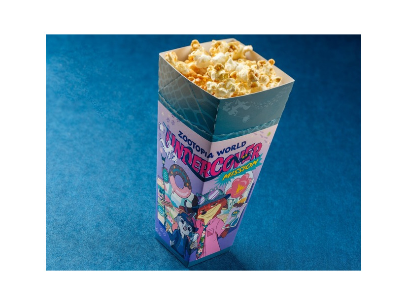 ジュディとニックの様子が描かれた、ポップコーン、レギュラーボックス ©Disney