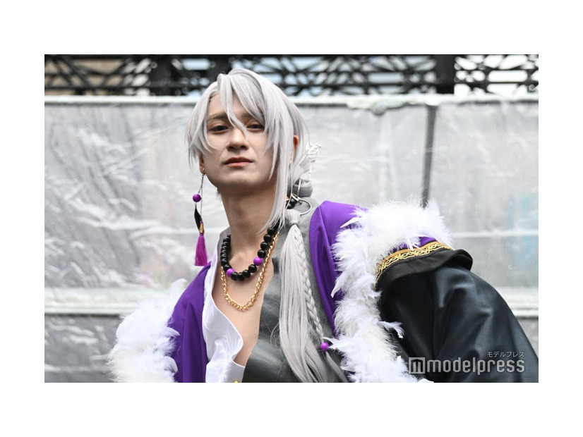 オリジナルキャラクターのコスプレ姿で登場した宮田俊哉（C）モデルプレス