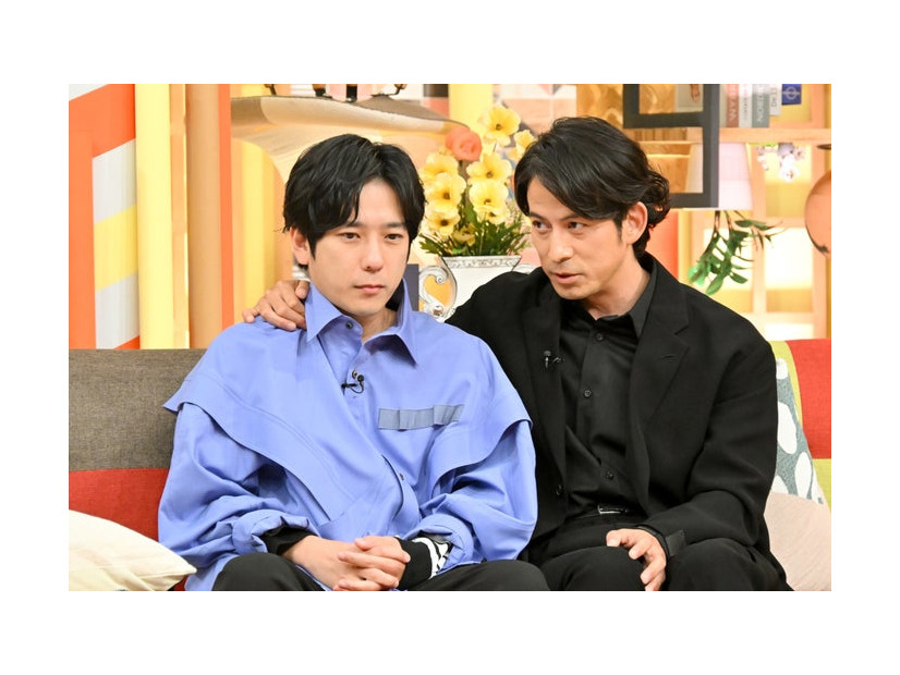 二宮和也、岡田准一（C）TBS