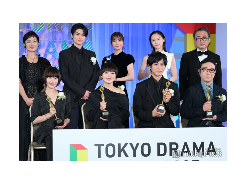 （左上から時計回り）有働由美子アナ、本田響矢、芳根京子、加藤小夏、三谷幸喜氏、角田晃広、松坂桃李、奈緒、杉咲花（C）モデルプレス