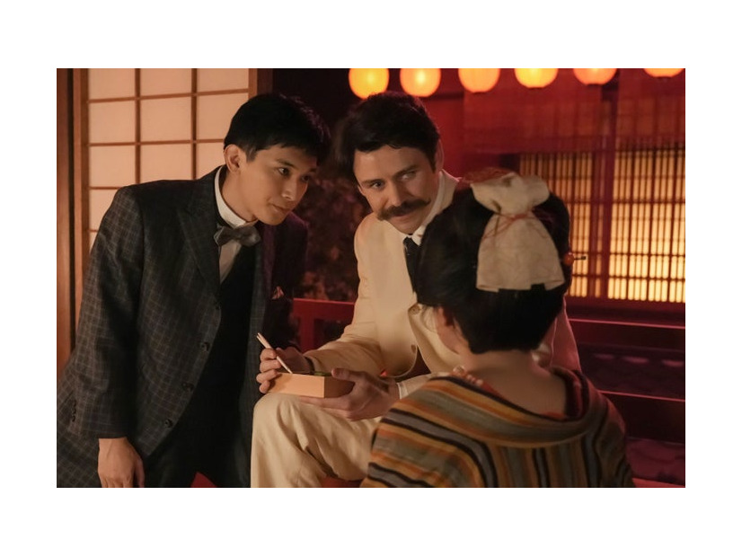 吉沢亮、トミー・バストウ「ばけばけ」第27話（C）NHK