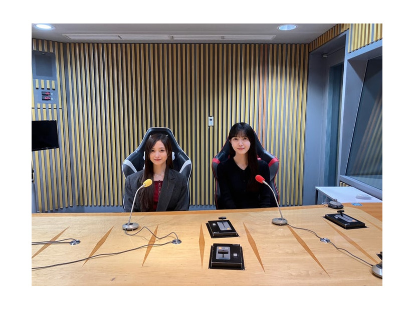 井上和、久保史緒里（提供写真）