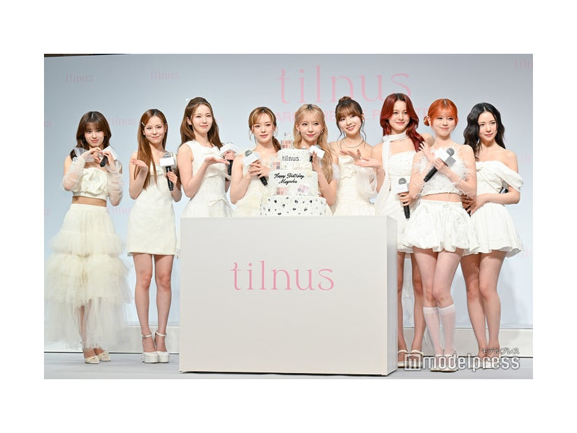 イベントに出席したNiziU（C）モデルプレス