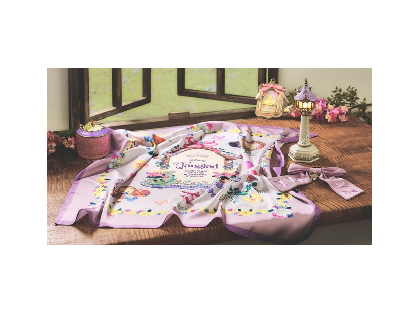 『塔の上のラプンツェル』公開15周年を記念した新コレクション「Disney TANGLED 15TH」