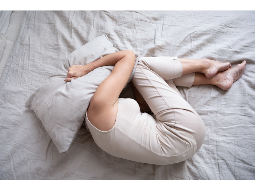 「49歳がいちばん不幸」と思う人が、世界中で多いのはなぜか？【美容ジャーナリスト 齋藤 薫さんと考える「閉経」】