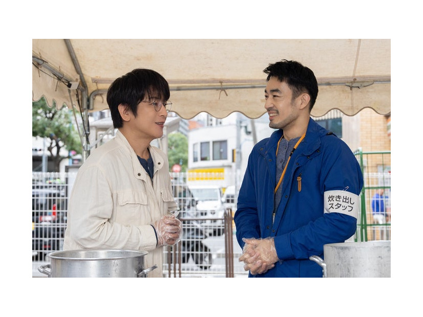 及川光博、大谷亮平「ぼくたちん家」第6話（C）日本テレビ