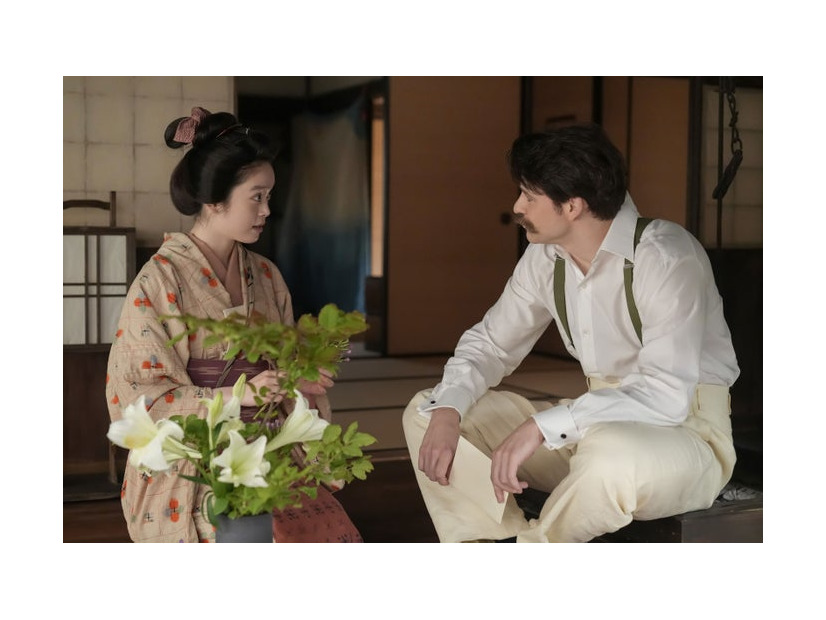 高石あかり、トミー・バストウ「ばけばけ」第39話（C）NHK