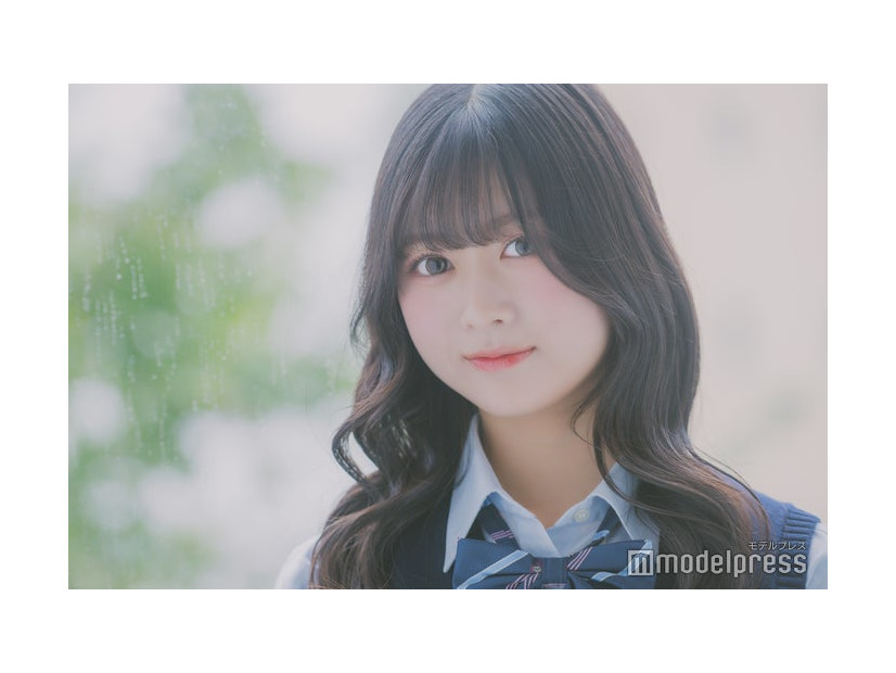 モデルプレスのインタビューに応じたゆなさん（C）モデルプレス