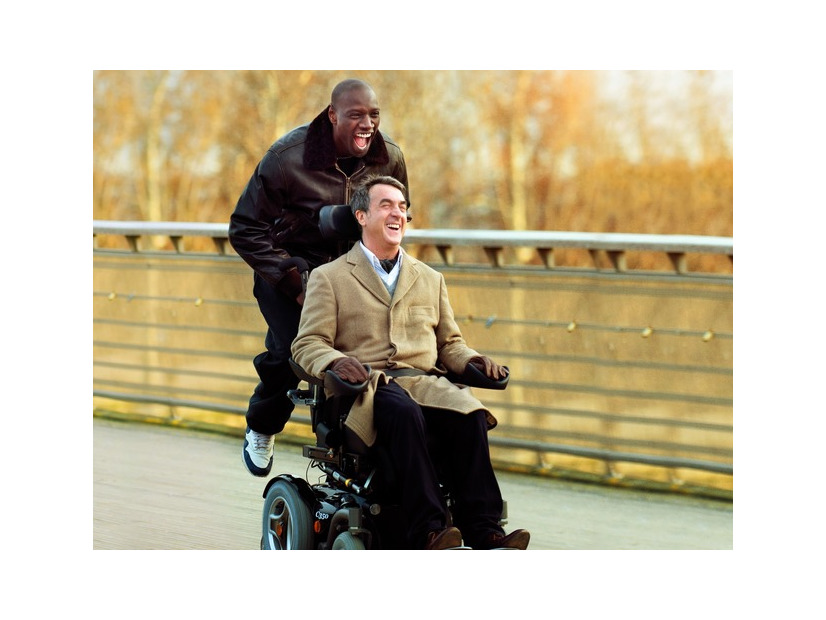 『最強のふたり』© 2011 SPLENDIDO / GAUMONT / TF1 FILMS PRODUCTION / TEN FILMS / CHAOCORP