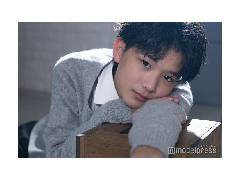 モデルプレスのインタビューに応じた白坂洵葵くん（C）モデルプレス