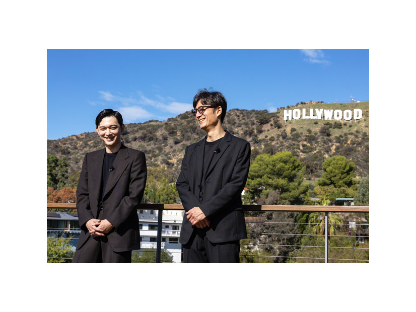 11/19ハリウッドサイン前　『国宝』©吉田修一／朝日新聞出版　©2025映画「国宝」製作委員会