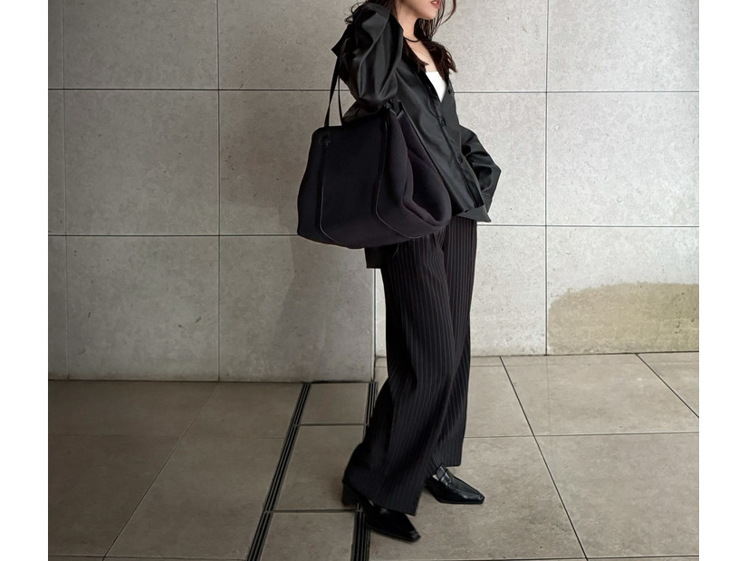 忙しい日こそ頼りたい！オールブラックで叶える、きれいめきちんとスタイル【40代の毎日コーデ】