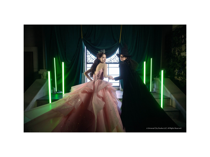 「リトル・マーサ」『ウィキッド』フォトプラン© Universal City Studios. All Rights Reserved.