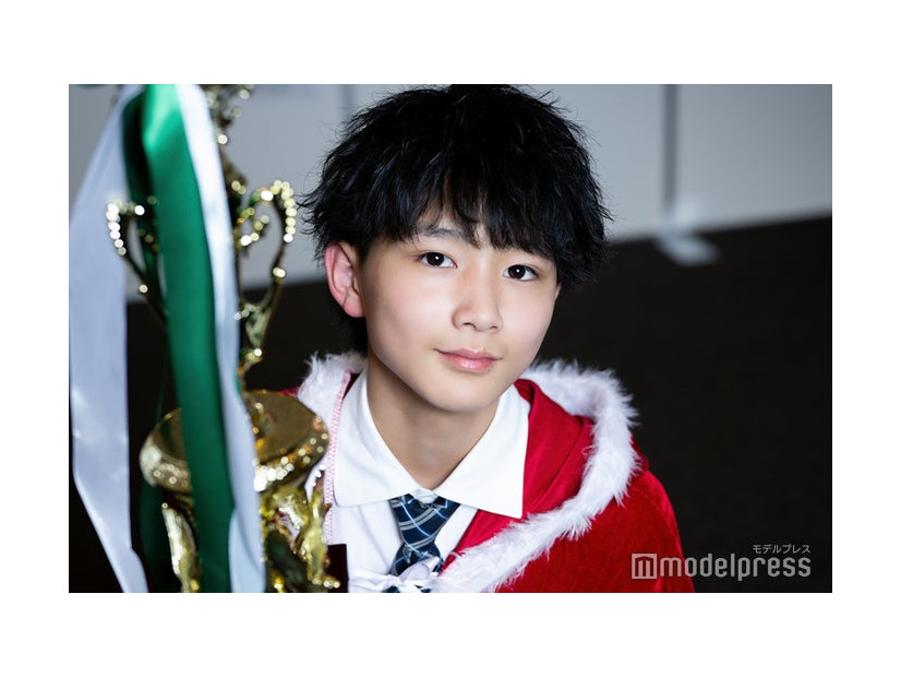 「男子中学生ミスターコン2025」準グランプリを受賞した白坂洵葵くん（C）モデルプレス