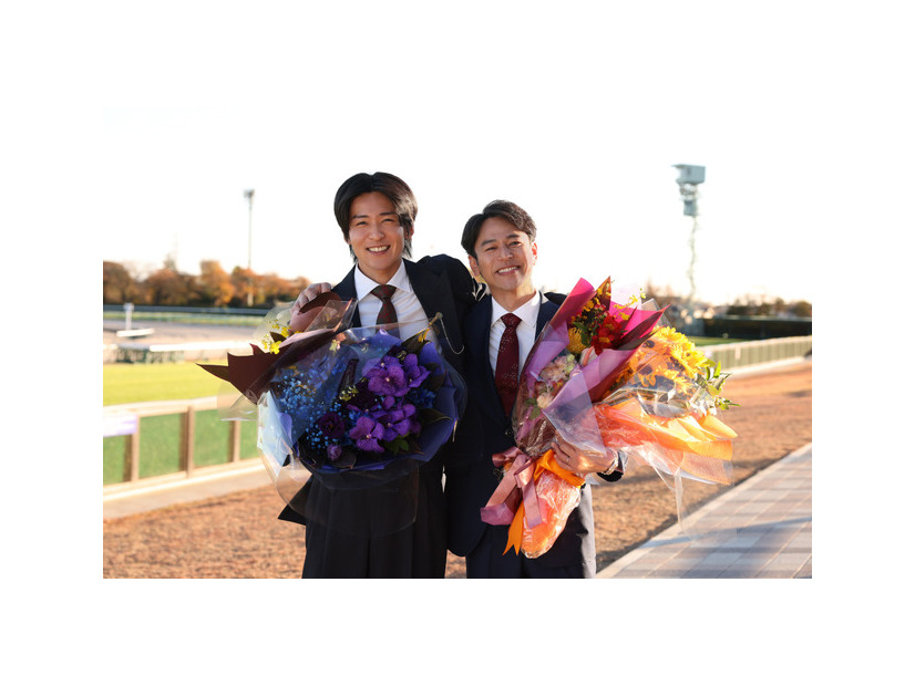 日曜劇場「ザ・ロイヤルファミリー」撮了©TBSスパークル／TBS