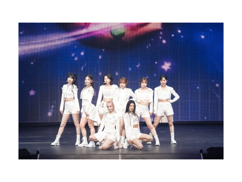 ME:I（前列左から）SUZU、MIU（後列左から）RINON、MOMONA、KOKONA、TSUZUMI、AYANE、KEIKO（C）LAPONE GIRLS　撮影／高田梓 ハタサトシ