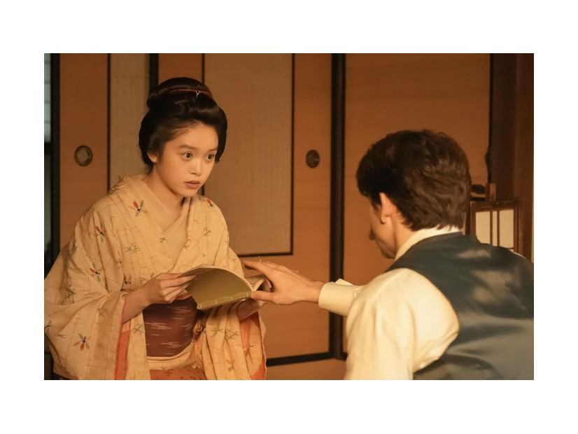 高石あかり、トミー・バストウ「ばけばけ」第57話（C）NHK