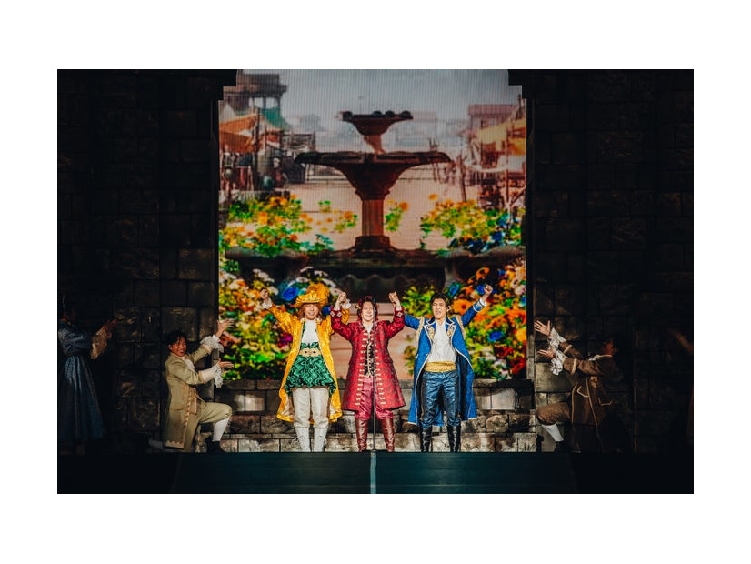 Mrs. GREEN APPLE（C）Jordan Munns