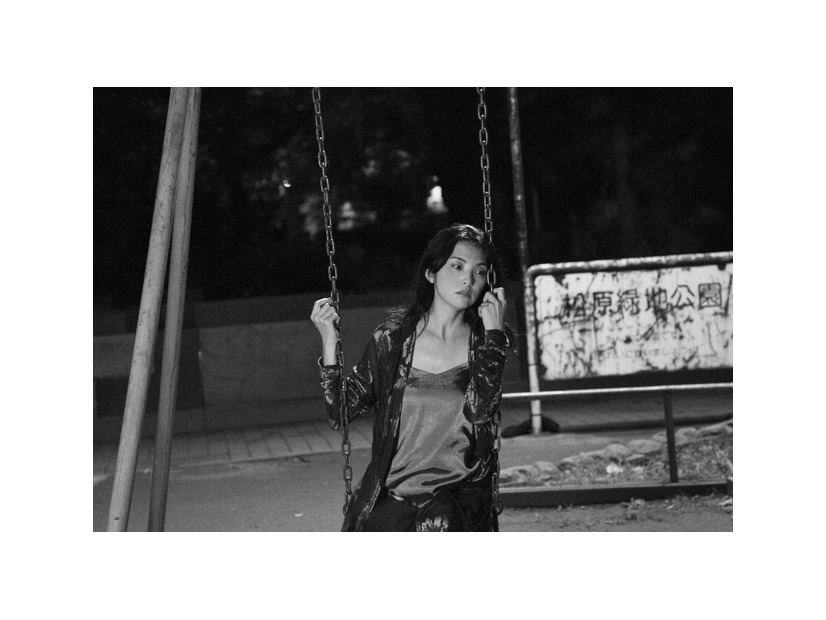 『星と月は天の穴』© 2025「星と月は天の穴」製作委員会