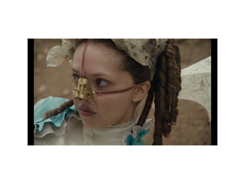 『アグリーシスター 可愛いあの娘は醜いわたし』© Mer Film / Lava Films / Zentropa Sweden / MOTOR /  Film i Väst / Mediefondet Zefyr / EC1 Łódź 2025　