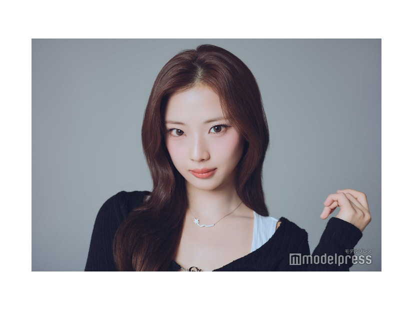 モデルプレスのインタビューに応じたBABYMONSTER／ルカ（C）モデルプレス