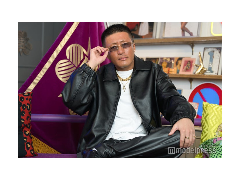 モデルプレスのインタビューに応じたつーちゃん（塚原舜哉）（C）モデルプレス