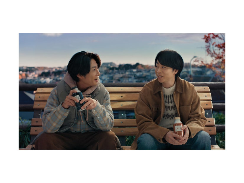 相葉雅紀、櫻井翔「セブン‐イレブン」新テレビCM「温めますか」篇（提供写真）