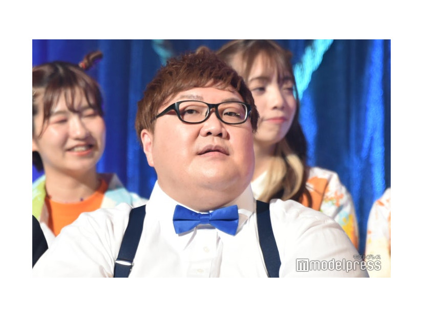 デカキン（C）モデルプレス