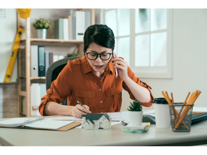 「転職ってこの年から可能なの？」55歳、膠原病と診断されて初めて考えた「公務員」という道。母子家庭で働き続けてきた私の転機は