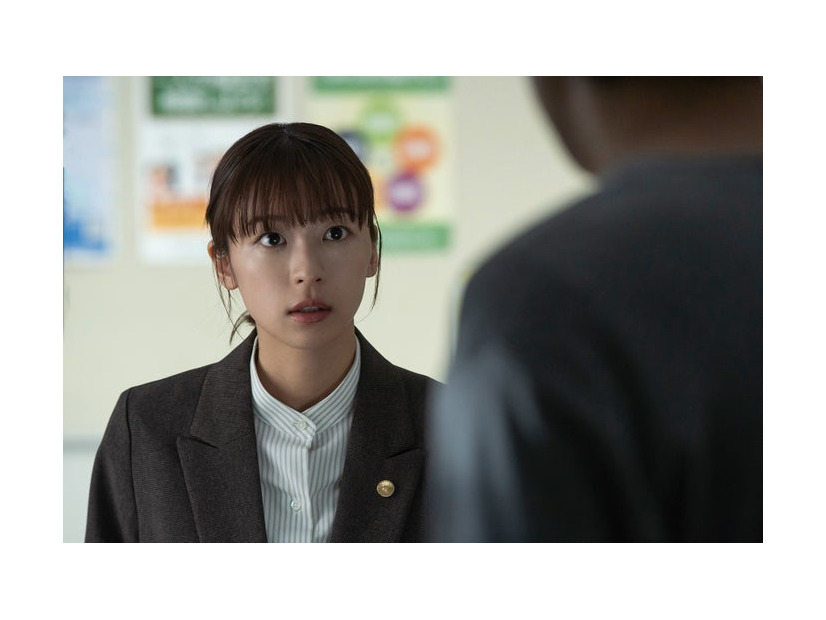 鳴海唯「テミスの不確かな法廷」（C）NHK