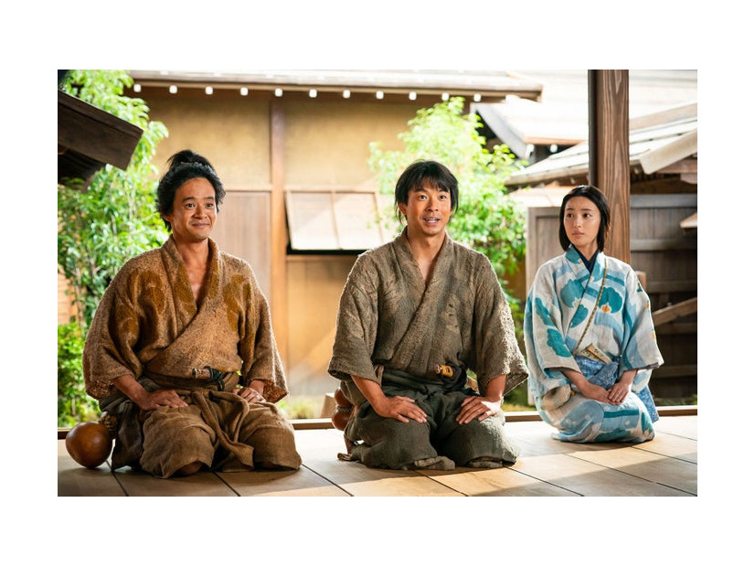 池松壮亮、仲野太賀、白石聖「豊臣兄弟！」第3話（C）NHK