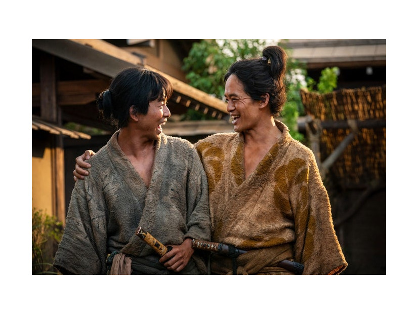 仲野太賀、池松壮亮「豊臣兄弟！」第3話（C）NHK