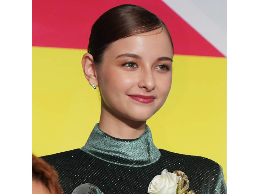 嵐莉菜、BLACKPINKのライブへ！推し活SHOTに反響「さすがに尊い」「天才的なかわいさ」