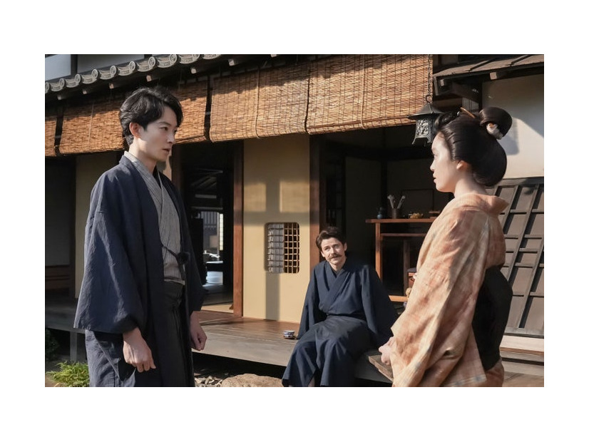 濱正悟、トミー・バストウ、高石あかり「ばけばけ」第85話（C）NHK
