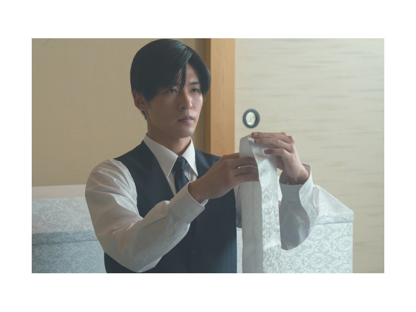 目黒蓮（C）2026「ほどなく、お別れです」製作委員会（C）長月天音／小学館