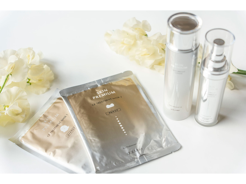 「あごの下を引き上げたいなら、マスク2枚使えばいいじゃない…」びっくり発想の「マスク２」で全顔ぎゅんぎゅんにケアする新マスク、はがすとぷるんぷるん！