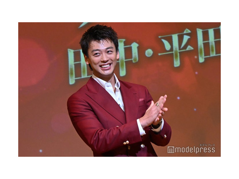 お祝いに駆けつけた竹内涼真（C）モデルプレス