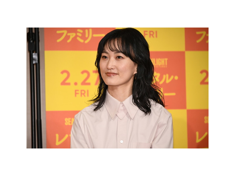 『レンタル・ファミリー』©2025 Searchlight Pictures. All Rights Reserved.　