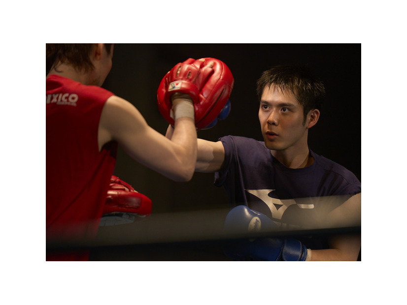 『人はなぜラブレターを書くのか』©2026 映画「人はなぜラブレターを書くのか」製作委員会