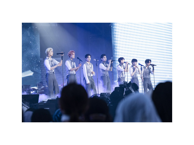 『ENHYPEN [WALK THE LINE SUMMER EDITION] IN CINEMAS』©2026 BELIFT LAB INC. & HYBE JAPAN & CJ 4DPLEX Japan All Rights Reserved.